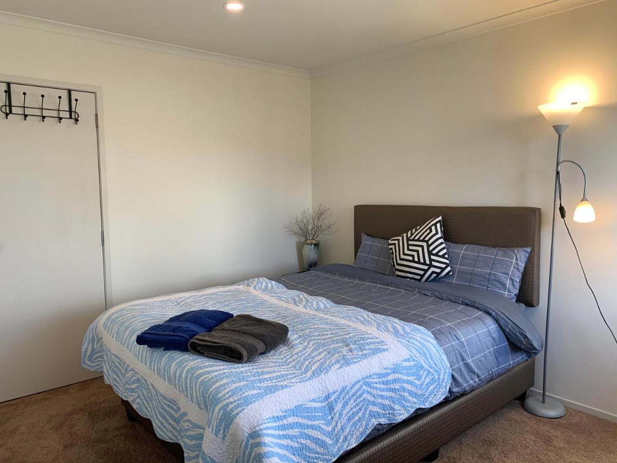 Albany Oteha Home-Bnb Auckland Eksteriør billede