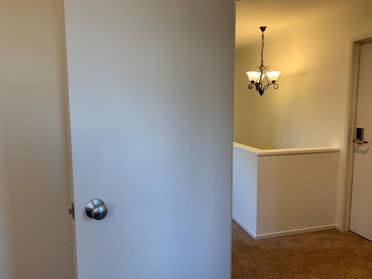 Albany Oteha Home-Bnb Auckland Eksteriør billede