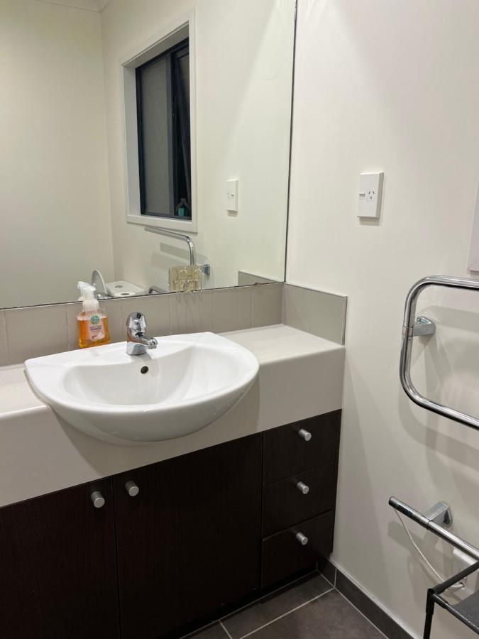Albany Oteha Home-Bnb Auckland Eksteriør billede