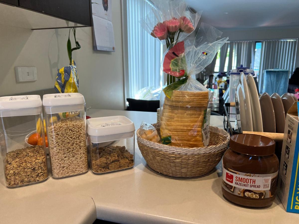 Albany Oteha Home-Bnb Auckland Eksteriør billede